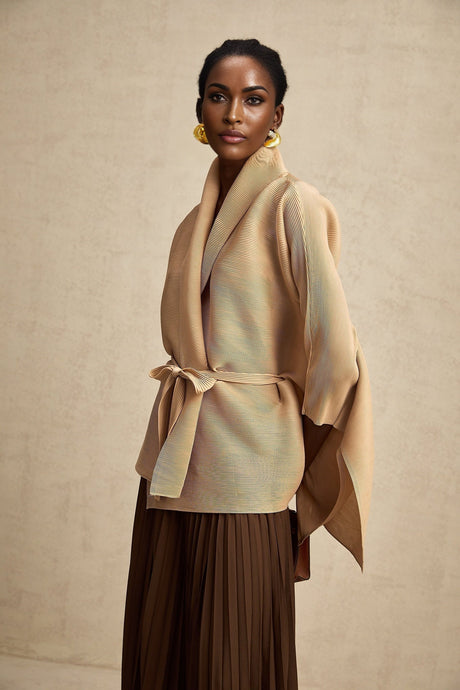 Adèle capedesign pleated top  skirt matching set