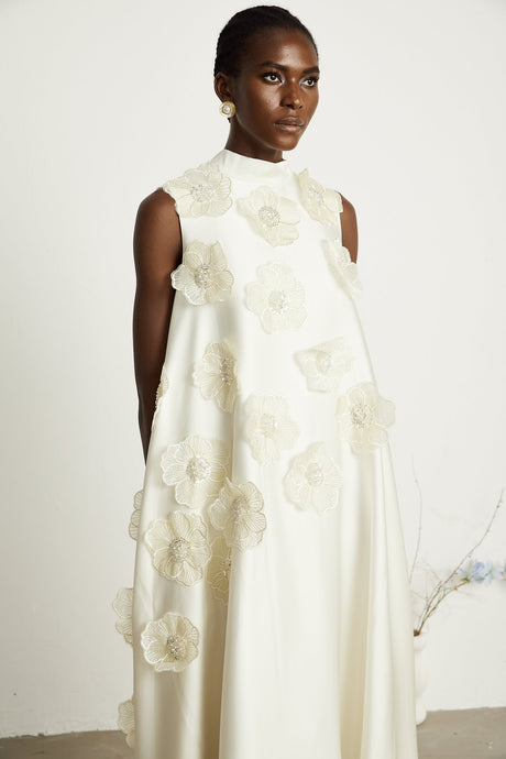 Émilie sleeveless floralapplique midi dress in White