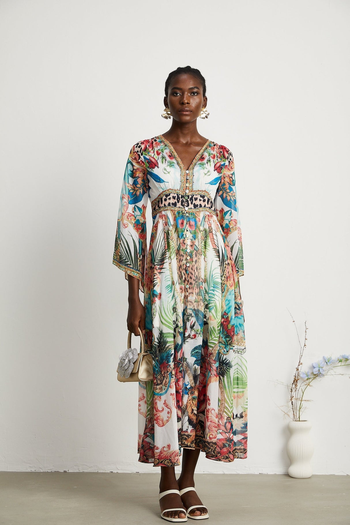 Éva patternprint Vneck midi dress