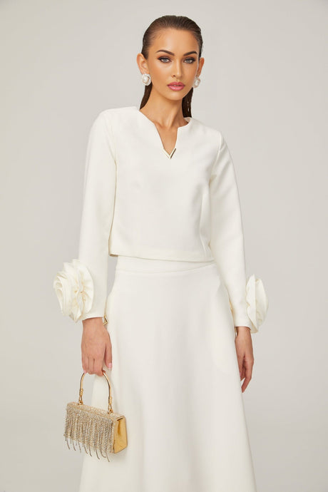 Hilaire white 3dpetal top  skirt matching set